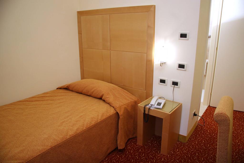 Hotel Roma Cividale del Friuli Buitenkant foto