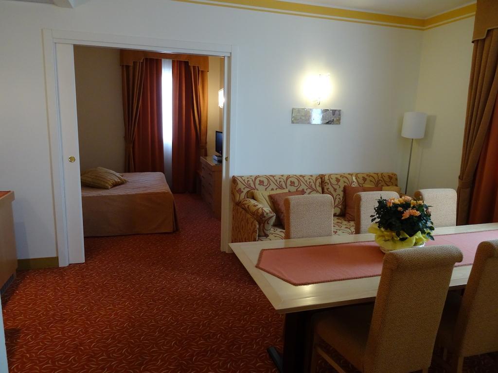 Hotel Roma Cividale del Friuli Kamer foto