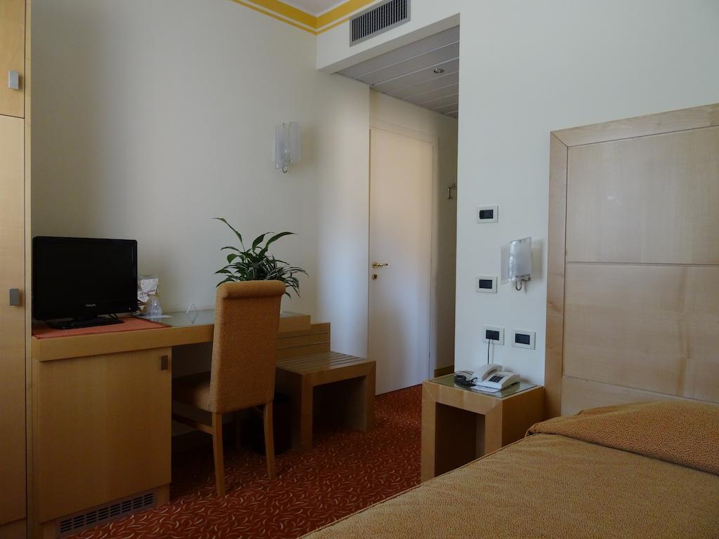 Hotel Roma Cividale del Friuli Buitenkant foto